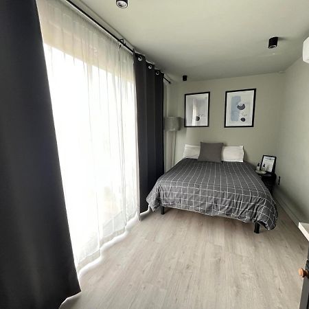La Casa Contenedor ซาราโกซา ภายนอก รูปภาพ