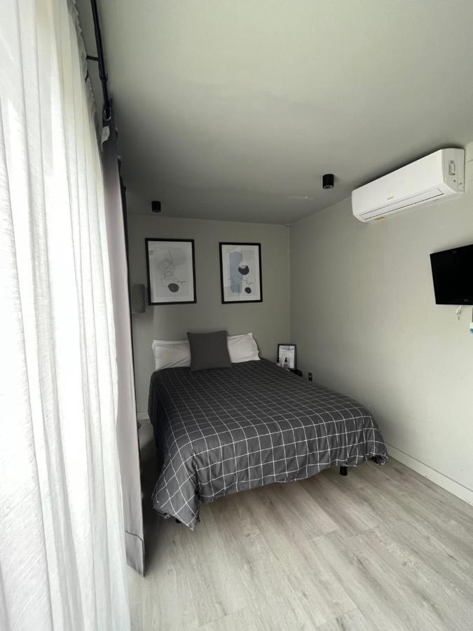 La Casa Contenedor ซาราโกซา ภายนอก รูปภาพ